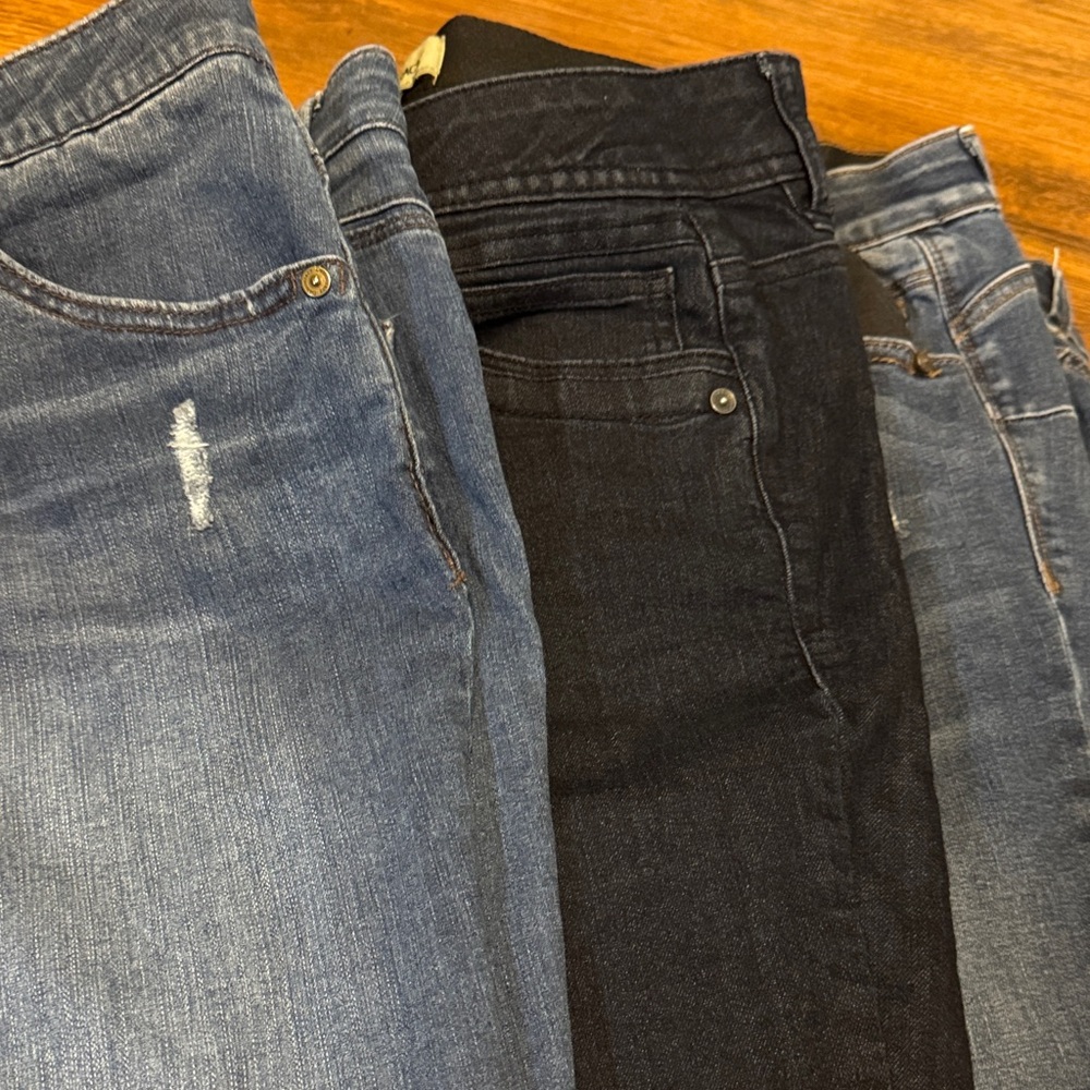 Democracy Women's Skinny Jeans in Blue and Black Denim